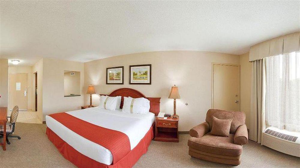Holiday Inn Little Rock-Airport-Conference Center By Ihg Bagian luar foto