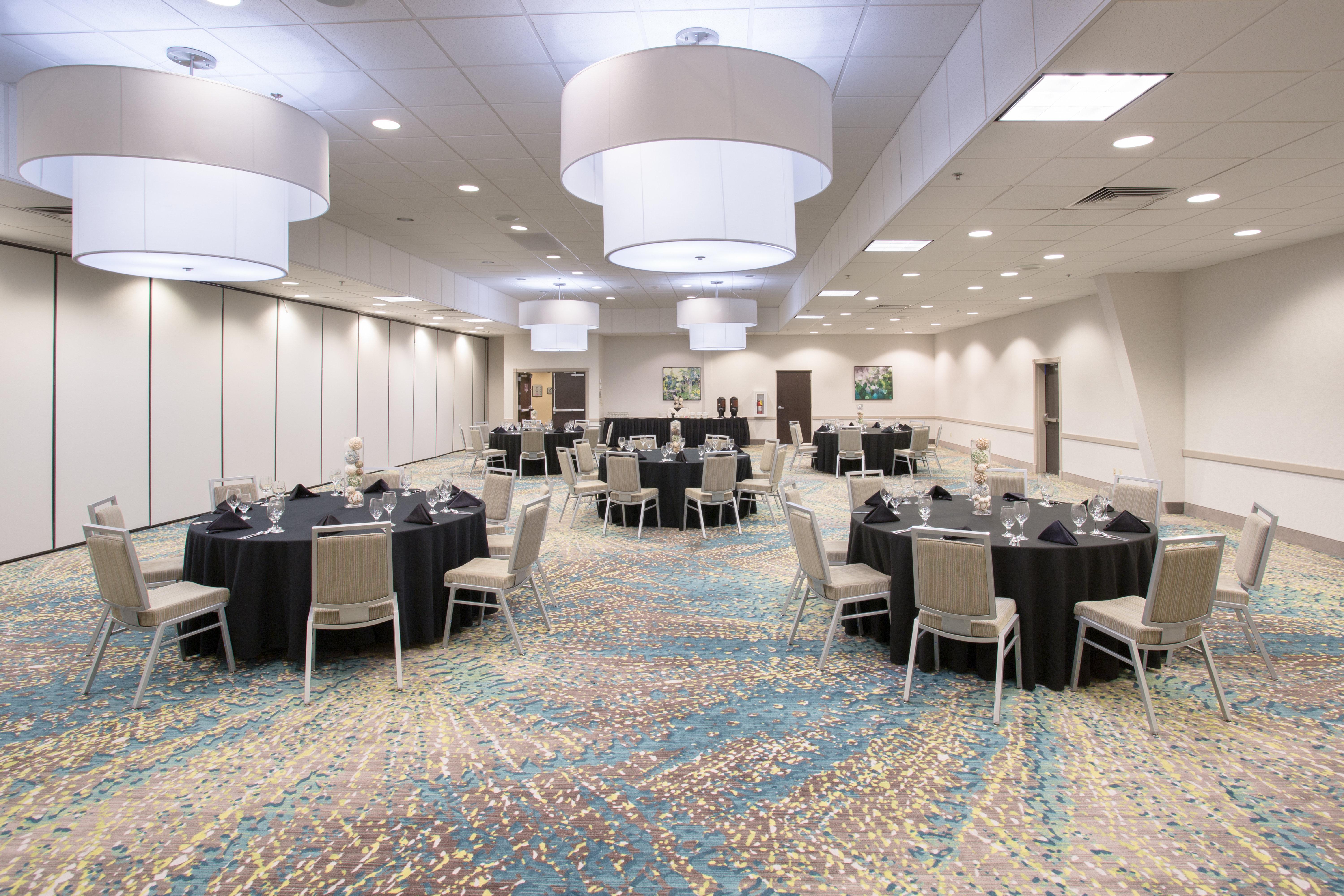 Holiday Inn Little Rock-Airport-Conference Center By Ihg Bagian luar foto