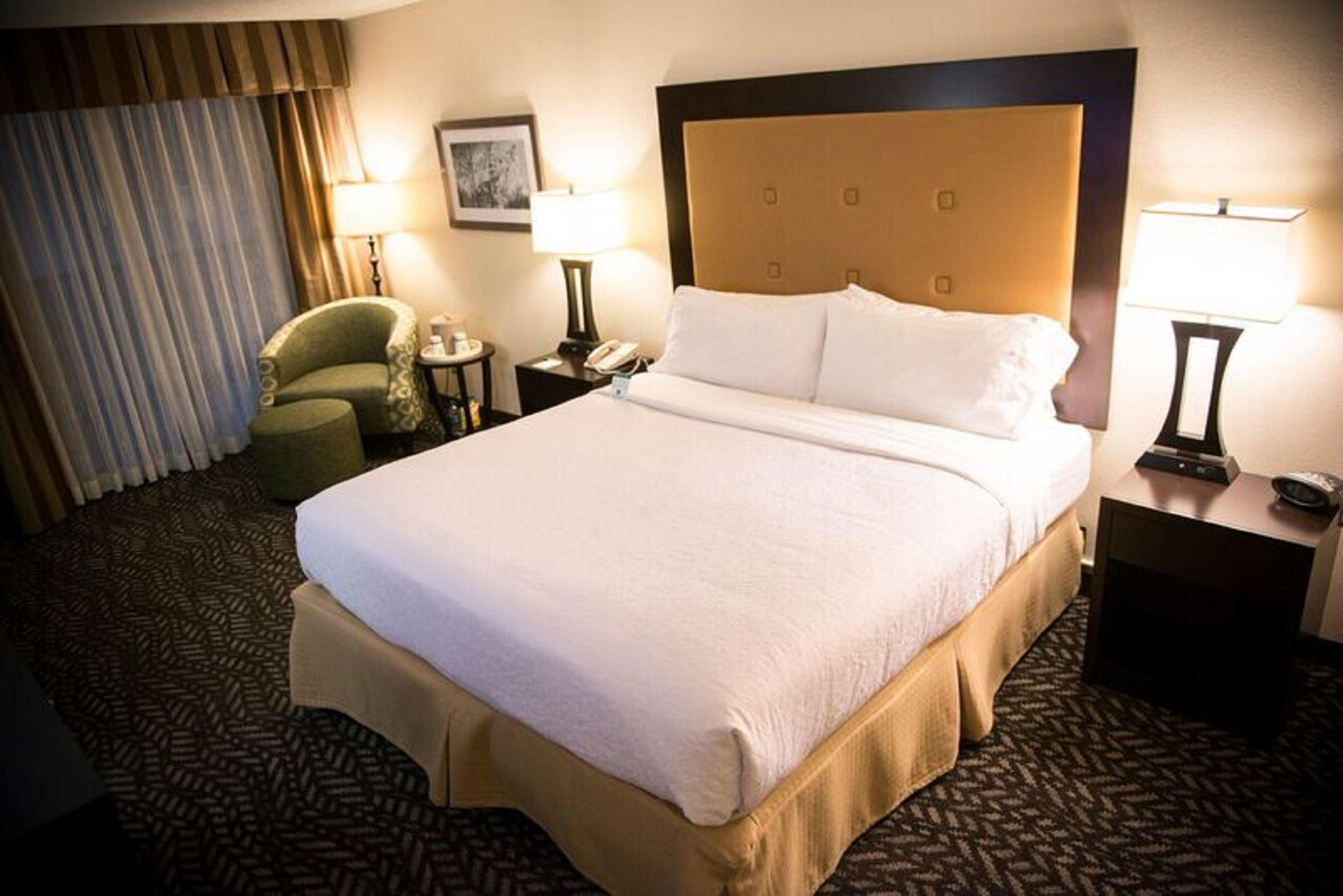 Holiday Inn Little Rock-Airport-Conference Center By Ihg Bagian luar foto