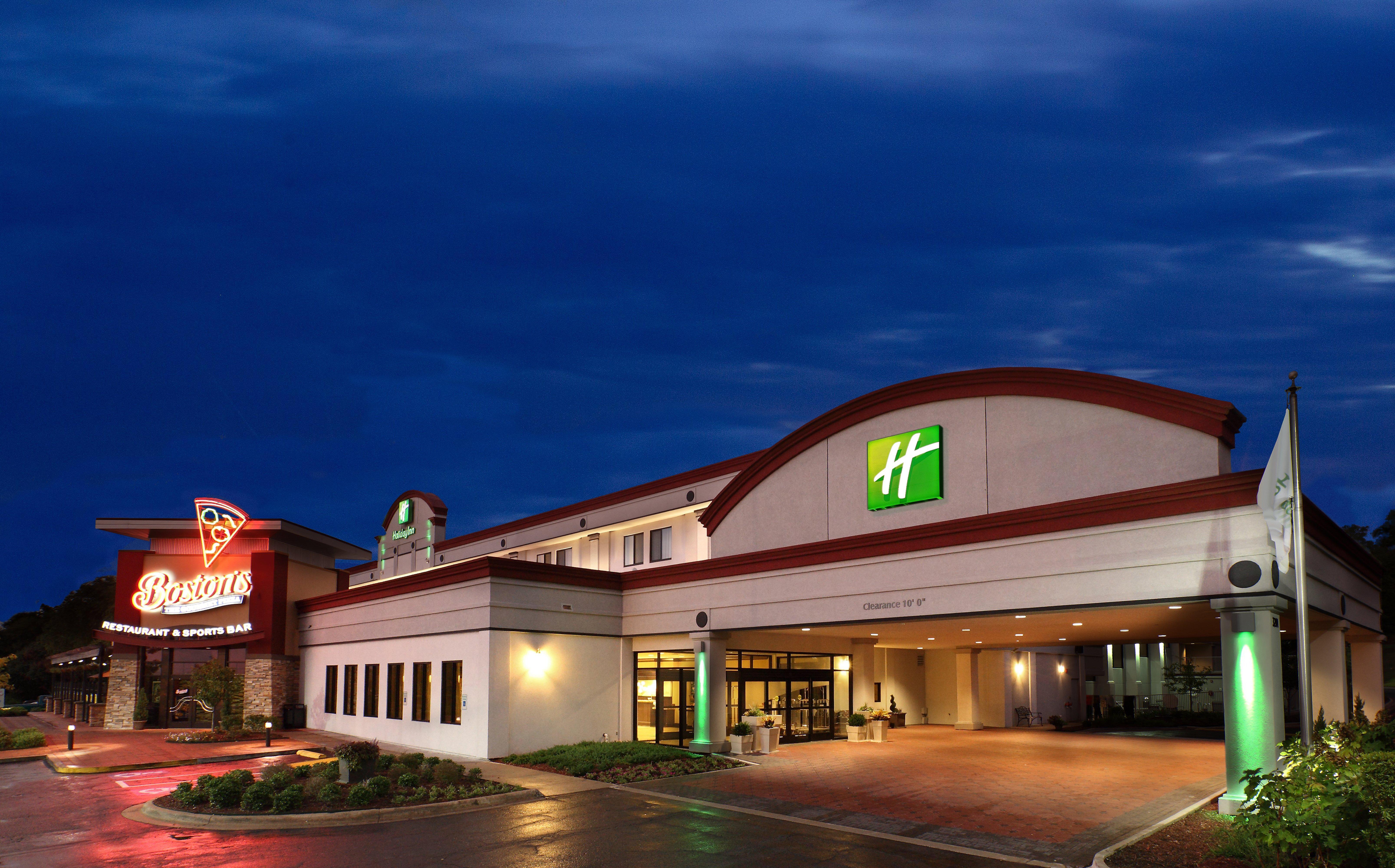 Holiday Inn Little Rock-Airport-Conference Center By Ihg Bagian luar foto