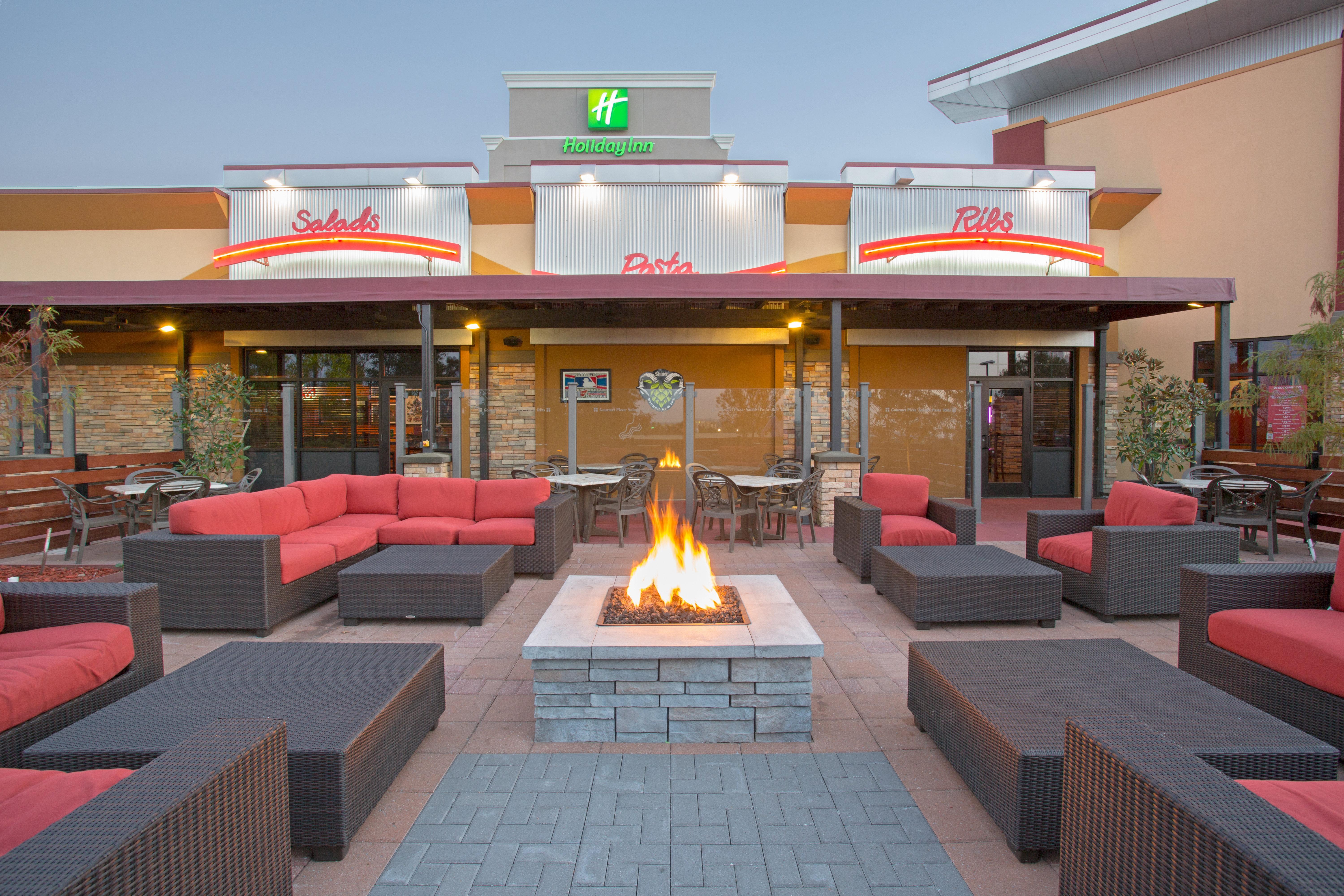 Holiday Inn Little Rock-Airport-Conference Center By Ihg Bagian luar foto