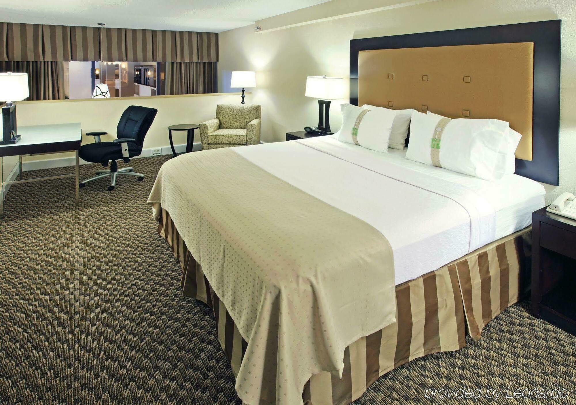 Holiday Inn Little Rock-Airport-Conference Center By Ihg Bagian luar foto